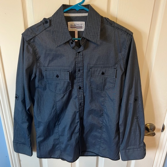 Casual button down shirt - Picture 1 of 1